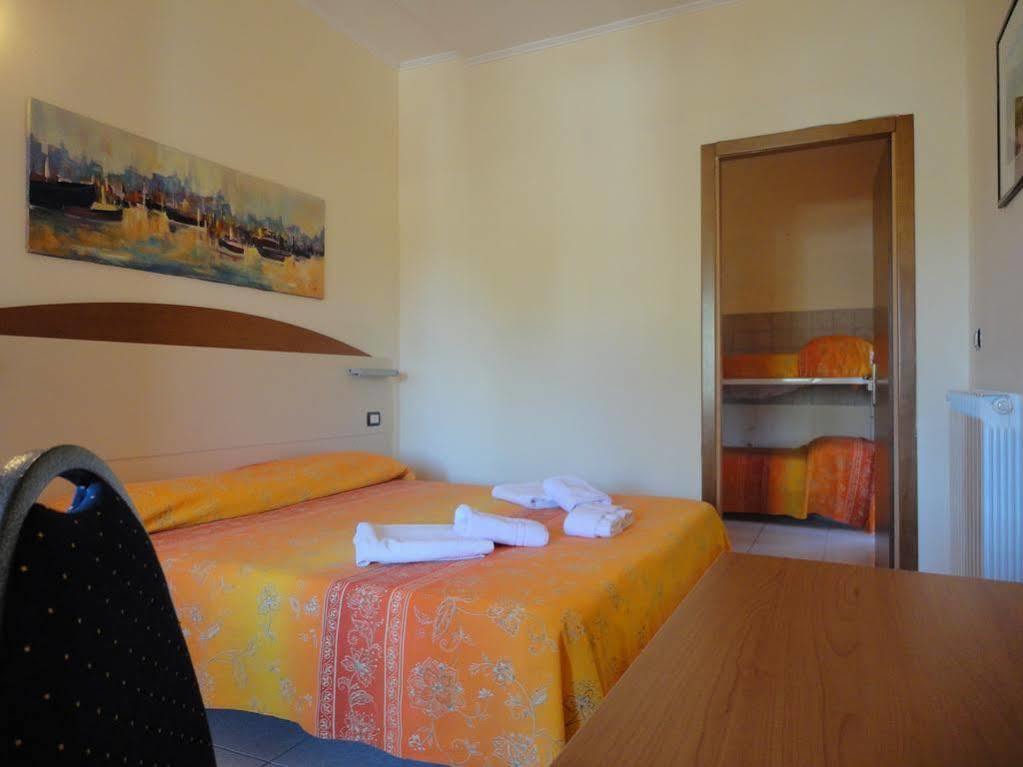 Residence Parco Del Sole Rodi Garganico Extérieur photo